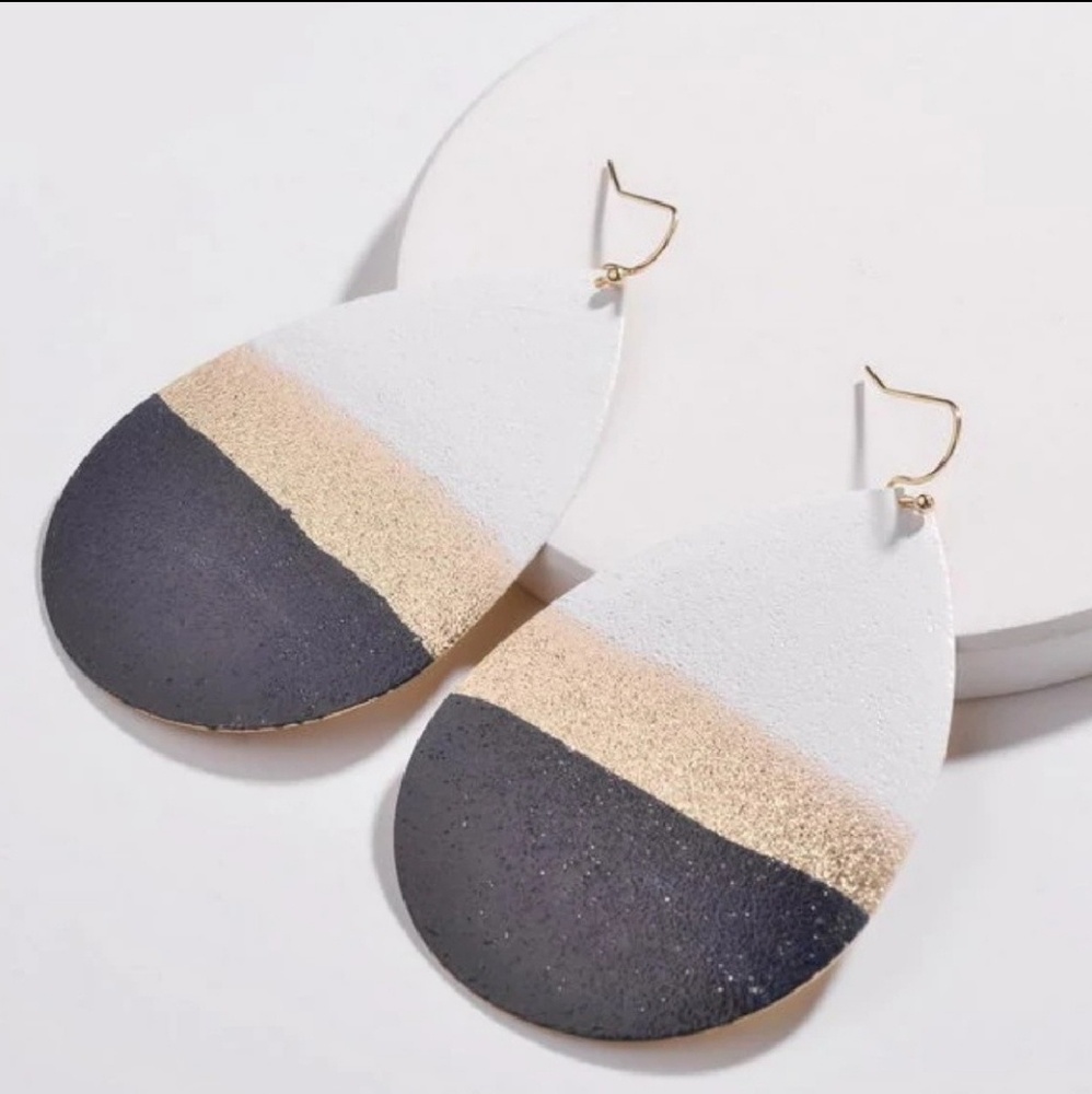 Metallic Tear Drop Earrings